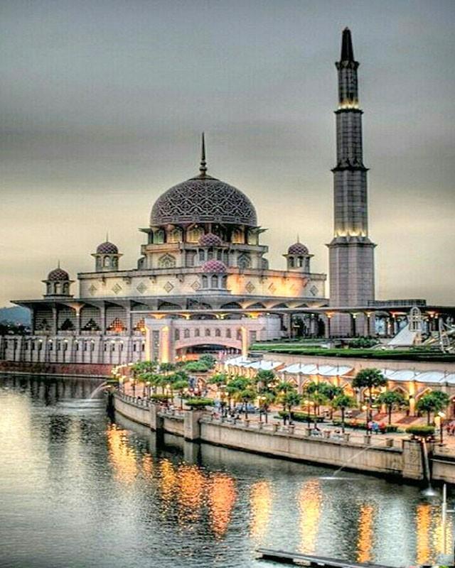 Beautiful Mosque at the River Bank - All Paint by numbers